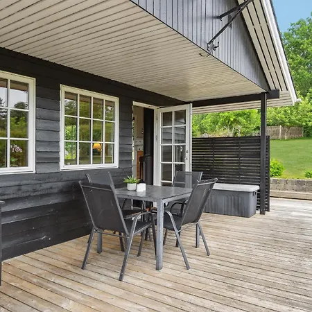 Vakantiehuis Cozy In With Kitchen